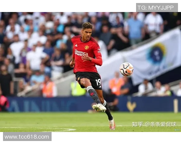 拜仁冬窗主动推销博埃尤文再度获推荐法国边卫新选择